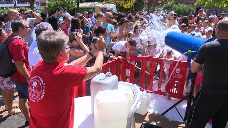 Imagen El posado del verano: las fiestas de Sanse ante el objetivo de las...