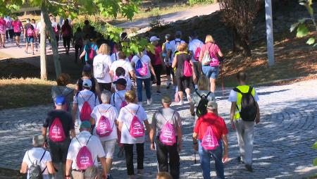 Imagen Un pelotón de 250 participantes recorre 8km en defensa de...