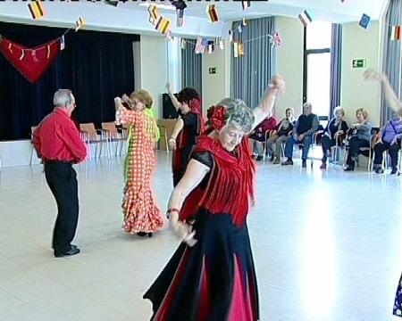 Imagen Los mayores disfrutaron de la Feria de Abril en Sanse