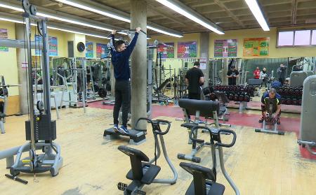 Imagen Disfruta de las instalaciones del polideportivo Claudio Rodríguez de...