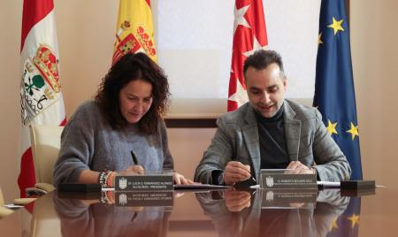 Imagen El Ayuntamiento firma el convenio con el Comedor Social de la Hermandad...