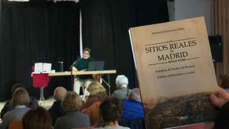 Imagen Disfrutando de “Los sitios reales de Madrid en el S.XVIII”, el libro de...