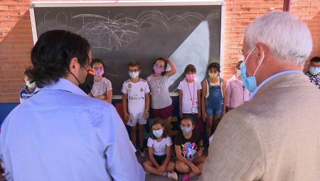 Imagen El gobierno municipal asiste a la apertura del curso escolar en el...