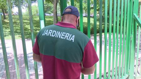 Imagen Plena integración para el equipo de jardineros del Parque de la Marina...